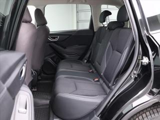 Subaru Forester 2,0 e-Boxer 110kW Comfort CZ SUV - Foto 15