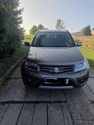 Suzuki Grand Vitara 2013, benzin SUV