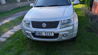 Suzuki Grand Vitara 2,4   JLX-ES 4×4, manuál, ČR SUV