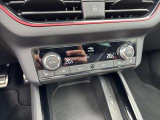 Škoda Kamiq 1,0 Monte Carlo ZÁRUKA PANORAMA hatchback - Foto 30