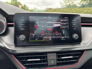 Škoda Kamiq 1,0 Monte Carlo ZÁRUKA PANORAMA hatchback - Foto 27