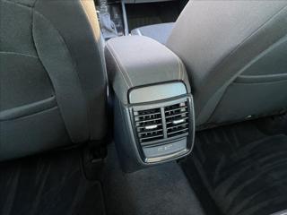 Škoda Kamiq 1,6 TDi DSG LED*Panorama*ACC Kamera*Virtuál*18"*Vyhř. Sedadla*Po Servise a Rozvody! SUV - Foto 34