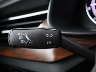 Škoda Kamiq 1,5 TSI 110kW DSG Scoutline CZ SUV - Foto 22