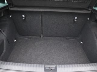 Škoda Kamiq 1,5 TSI 110kW DSG Scoutline CZ SUV - Foto 12