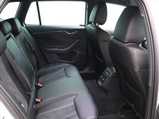Škoda Kamiq 1,5 TSI 110kW DSG Scoutline CZ SUV - Foto 16