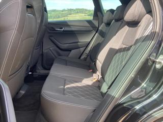 Škoda Karoq 2,0 TDI DSG Sportline 4x4 DPH SUV - Foto 5