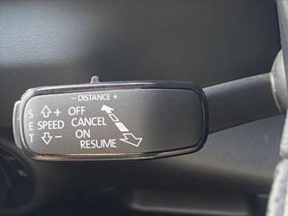 Škoda Karoq 2,0 TDI DSG Sportline 4x4 DPH SUV - Foto 28