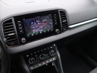 Škoda Karoq 1,5 TSI 110kW DSG Style Virtual SUV - Foto 20