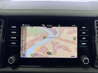 Škoda Kodiaq 2.0TDI DSG 4X4 SPORTLINE, ACC, KAMRA, EL. TAŽNÉ SUV - Foto 13