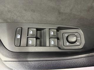 Škoda Kodiaq 2.0TDI DSG 4X4 SPORTLINE, ACC, KAMRA, EL. TAŽNÉ SUV - Foto 25