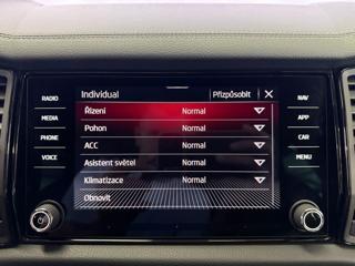 Škoda Kodiaq 2.0TDI DSG 4X4 SPORTLINE, ACC, KAMRA, EL. TAŽNÉ SUV - Foto 20