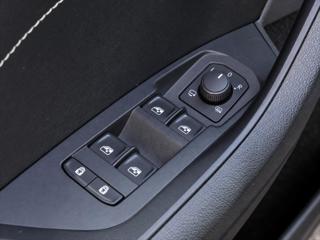 Škoda Kodiaq 2,0 TDI 147kW 4x4 DSG L&K DPH SUV - Foto 44