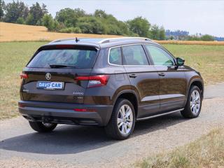 Škoda Karoq 2,0 TDI 110kW 4x4 DSG Style+ CZ SUV - Foto 9