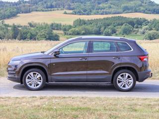 Škoda Karoq 2,0 TDI 110kW 4x4 DSG Style+ CZ SUV - Foto 6
