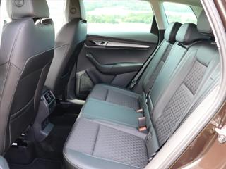 Škoda Karoq 2,0 TDI 110kW 4x4 DSG Style+ CZ SUV - Foto 17