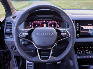 Škoda Karoq 2,0 TDI 4x4 DSG Sportline DPH SUV - Foto 19
