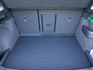 Škoda Karoq 2,0 TDI 4x4 DSG Sportline DPH SUV - Foto 10