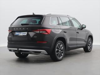Škoda Kodiaq 2,0 TSI 140kW DSG 4x4 CZ Scout SUV - Foto 7