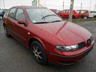 Seat Leon 1,4 i 16V 55 kW KLIMA Serviska hatchback