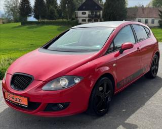 Seat Leon 2,0 TDI hatchback