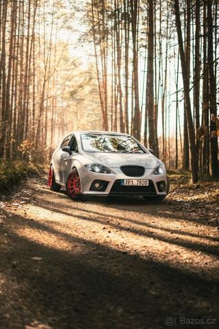 Seat Leon 2,0 Cupra hatchback - Foto 4