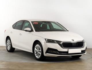 Škoda Octavia 1.5 TSI 110kW hatchback