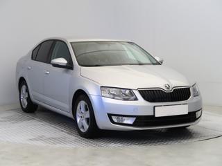 Škoda Octavia 1.6 TDI 77kW hatchback