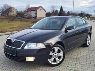 Škoda Octavia 2.0TDi ELEGANCE*ŠÍBR*WEBASTO* hatchback