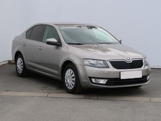 Škoda Octavia 1.6 TDI 77kW hatchback