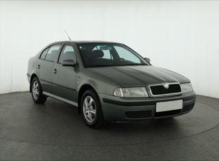 Škoda Octavia 1.6 75kW hatchback