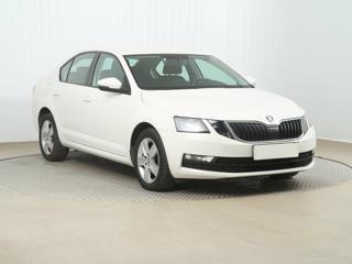 Škoda Octavia 1.6 TDI 85kW hatchback