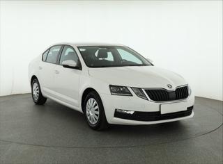 Škoda Octavia 1.6 TDI 85kW hatchback