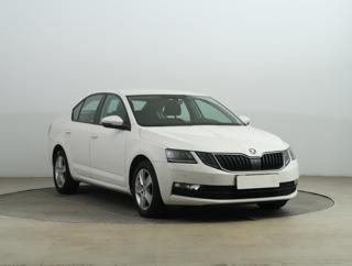 Škoda Octavia 1.6 TDI 85kW hatchback