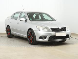Škoda Octavia RS 2.0 TSI 147kW hatchback