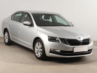 Škoda Octavia 1.6 TDI 85kW hatchback