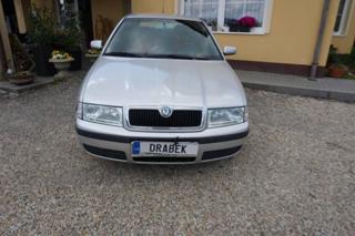 Škoda Octavia 1,6 75 KW hatchback