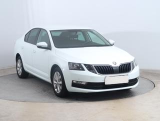 Škoda Octavia 1.6 TDI 85kW hatchback