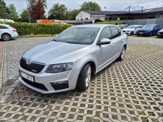 Škoda Octavia 2,0 TSI DSG RS hatchback