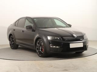 Škoda Octavia RS 230 2.0 TSI 169kW hatchback