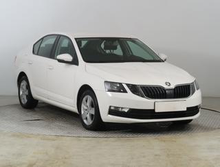 Škoda Octavia 1.6 TDI 85kW hatchback