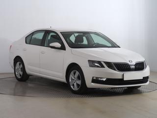 Škoda Octavia 2.0 TSI 140kW hatchback