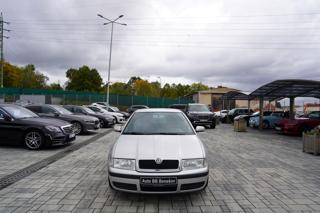 Škoda Octavia 1.6 MPi, klima, Al.kola, hatchback