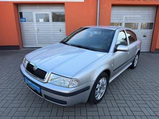Škoda Octavia 1.6i 75KW hatchback