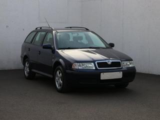 Škoda Octavia 1.6i kombi