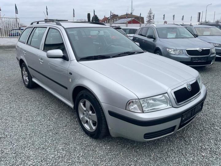 Vůz s VIN TMBHX21U832712065