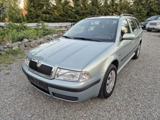 Škoda Octavia 1,6 TOUR Ambiente kombi