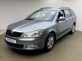 Škoda Octavia 1,6 TDi 77kW VÝHŘEV AC DPH CZ kombi