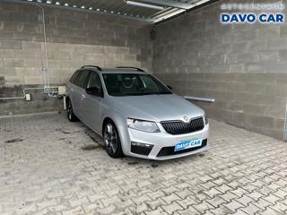 Škoda Octavia 2,0 RS TDI DSG navi tažné jízdní režimy kombi