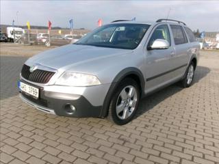 Škoda Octavia 2,0 TDI CR DPF Scout Tažné kombi