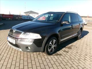 Škoda Octavia 2,0 TDI Scout 4x4 Combi Xenon Tažné CZauto kombi